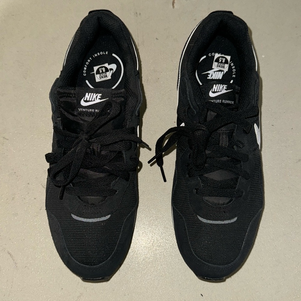 Nike Venture Runner Men’s